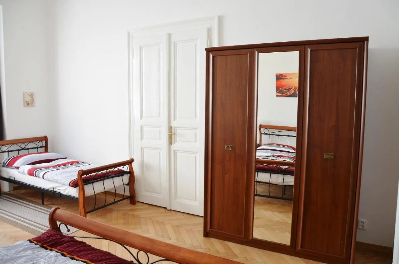 Apartment In The Heart Of Praha